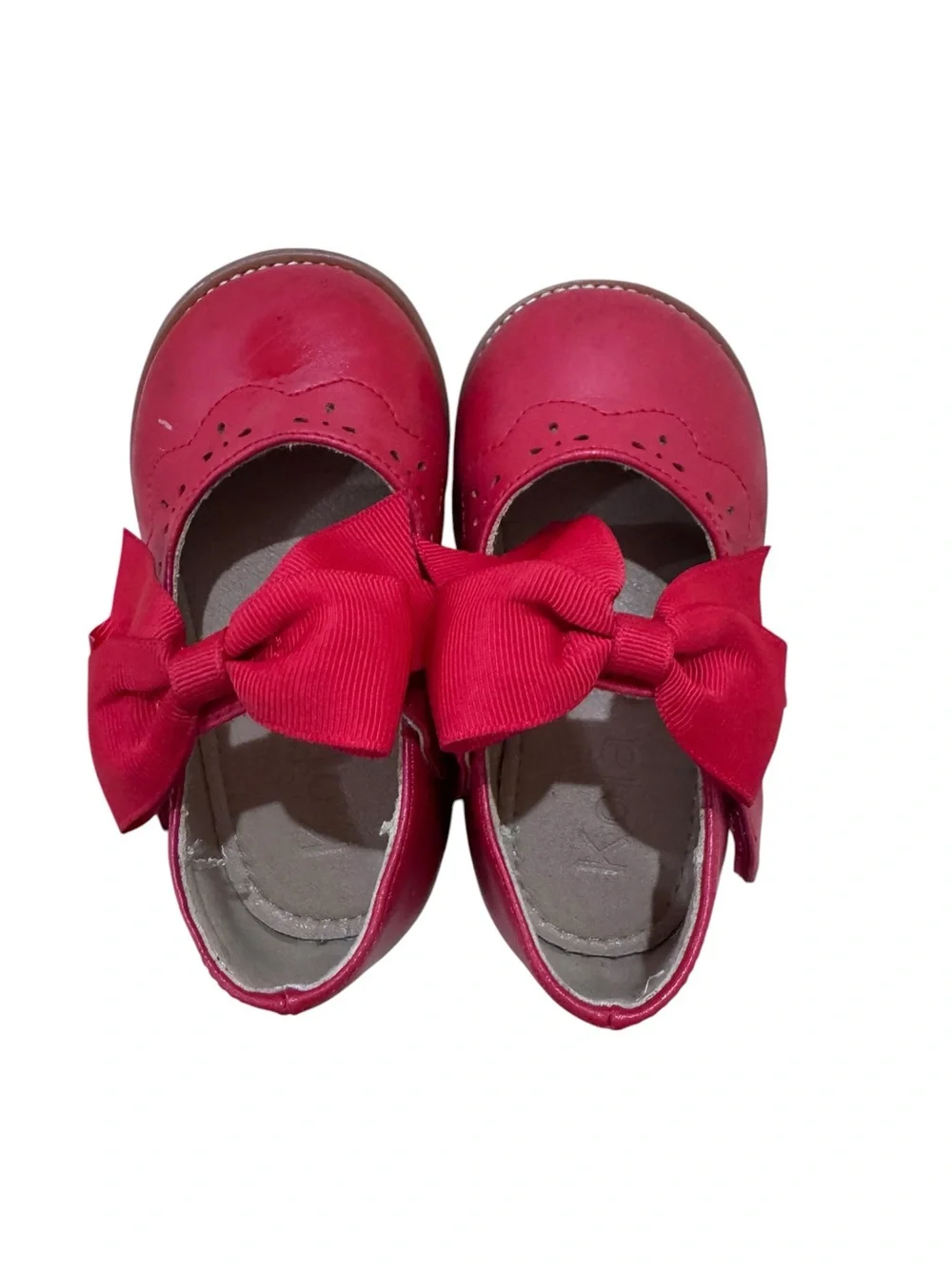 Girls Red Bow and ivory Mary Jane Shoes Selling together. Size 5
